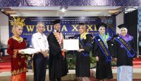 Wisuda ke-32, UBB Pecahkan Dua Rekor Bersejarah