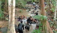 Petualangan Menyenangkan Siswa SDIT Alam Cahaya Toboali di Air Terjun C2
