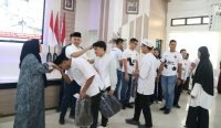 Kapolda Babel Undang Anak Panti Asuhan Makan Bersama