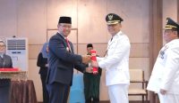 Pemimpin Negeri Kotak Kosong