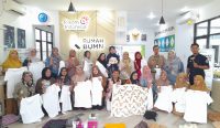Gandeng Dekranasda Bateng, Rumah BUMN Koba Gelar Pelatihan Ecoprint untuk UMKM