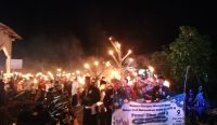 1.000 Obor Meriahkan Pawai Taaruf Pemuda Desa Rias