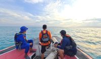Terpeleset saat Tarik Jangkar, ABK KM Pratama Hilang di Perairan Karang Bubu