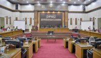 Besok, Diperkirakan Ribuan Warga Babar akan Geruduk Kantor DPRD 