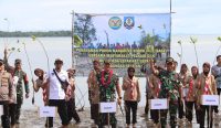 Kodim Bangka Selatan Tanam 1.000 Pohon Mangrove di Pesisir Desa Kumbung