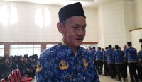 Setelah 20 Tahun Mengabdi sebagai Honorer, Agus Manto Terharu Dilantik Jadi PPPK