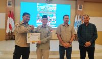 Ketua FKPDAS Babel Nyalakan Semangat Pemuda di Forum Pelajar Peduli Sampah Becak Babel