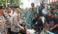 Temui Massa Aksi Unras di PT Timah, Kapolda Babel Imbau Masyarakat Tertib dan Tak Anarkis