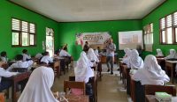 Dari Kata Menjadi Karya Bermakna, SMPN 1 Tukak Sadai Gandeng PWI dan GPMB Basel Gelar Workshop Literasi