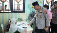 Tinjau SPPG Polri, Kapolda Babel Pastikan Distribusi dan Konsumsi MBG Berkualitas Sampai ke Siswa