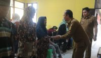 Pemkab Bangka Tengah Salurkan Rp592 Juta Bantuan Atensi untuk 219 Penerima Manfaat