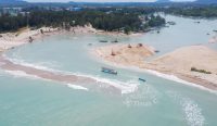PT Timah Keruk Muara Air Kantung, Nelayan Harap Akses Keluar Masuk Kapal Bisa Lancar