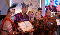 Mengagumkan, Pengajar SDN 2 Kelapa Raih Juara 1 Guru Dedikatif dari Menteri Pendidikan