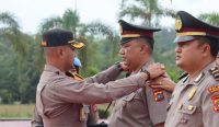 Aipda Martian, Briptu Hanif, dan Briptu Sahril Terima Penghargaan Khusus Kapolres Babar