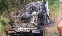 Tertangkap Tangan, Mobil Pencuri Sawit di Kebun Ahon Dibakar Massa