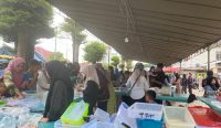 Pedagang Takjil di Koba Raup Untung Selama Ramadan