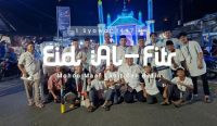 Remaja Masjid Irmas Roudhotussolihin menyelenggarakan acara takbiran keliling dan pawai obor yang berlangsung meriah pada Jumat malam 21 Maret 2026.