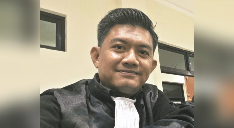 Penyidik Polres Bangka Selatan resmi menetapkan dua tersangka dalam kasus pengeroyokan dr Fauzan. Salah satunya tersangkanya adalah