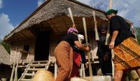 Cerita dari Mapur: Di Gebong Memarong, PT Timah Membersamai Jejak Adat yang Tak Pernah Padam