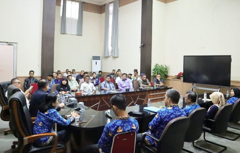Warga Dendang Ngadu Plasma PT SMM Baru 6,5 Persen, Bupati Beltim akan Panggil Perusahaan