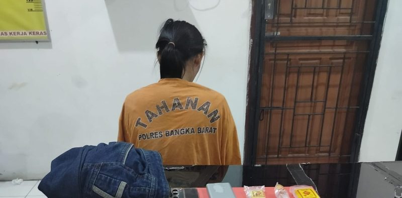 Polisi Ringkus Ibu Muda di Jebus, 9,96 Gram Sabu Disita