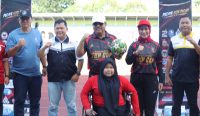 Wali Kota Pangkalpinang, Saparudin resmi membuka turnamen sepak bola PKP Cup 2026 Piala Wali Kota Pangkalpinang yang digelar di Stadion Depati Amir, Minggu (10/5/2026).