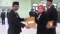 Sebanyak 14 orang pegawai eselon III dan IV di lingkup Pemerintah Provinsi (Pemprov) Kepulauan Bangka Belitung