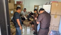 Polda Babel Limpahkan Tersangka Rokok Ilegal ke Kejari Belitung