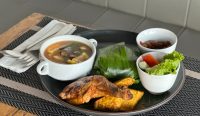 Lezatnya Dua Dunia dalam Satu Meja: Promo Kuliner Spesial Mei 2026 di Swiss-Belhotel Pangkalpinang