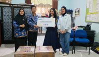 Dukung Sektor Pendidikan dan Keagamaan, JFX Serahkan Bantuan Pendidikan dan Hewan Kurban