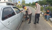 Polres Babar Bantu Mobil Rusak usai Terima Laporan lewat Call Center 110