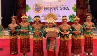 Sanggar Seni Yuwaraja Kenalkan Pakaian Tradisional Bangka Selatan di Festival Budaya Napak Sire 2026