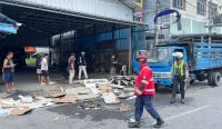 Truk Pengangkut Furniture Terbakar di Jalan Sriwijaya Belitung, Polisi Lakukan Pengaturan Arus Lalu Lintas