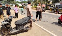 2 Sepeda Motor Tabrakan di Desa Pelangas: Kakek 65 Tahun Tewas, Pelajar Patah Kaki