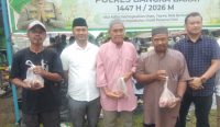 Polres Babar Salurkan 600 Paket Daging Kurban kepada Masyarakat Kurang Mampu