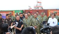 TNI AL Gagalkan Pengiriman 320 Ton Logam Tanah Jarang di Batam
