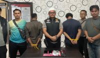 Polisi Ringkus 2 Pengedar di Pulau Lepar, 5 Paket Sabu Disita