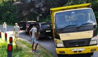 Brak! 3 Mobil Tabrakan Beruntun di Desa Pelangas
