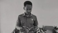 Memaknai Buku "Buk Geriul" karya Rusmin Sopian