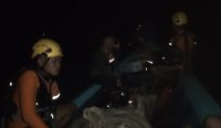 Kapal Motor Terombang-ambing di Bebuar, Tim SAR Gabungan Lakukan Evakuasi