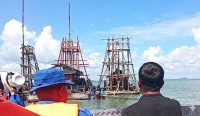 Tim Gabungan Amankan 4 Unit Ponton di Teluk Kelabat Dalam