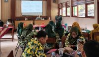 Sebanyak 16 kepala sekolah dan 32 guru Sekolah Dasar di Kabupaten Kulonprogo mengikuti pelatihan intensif media