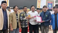Terima Belasan Poin Tuntutan Mahasiswa, Edi Nasapta Ajak Berjuang Bersama untuk Babel Lebih Baik