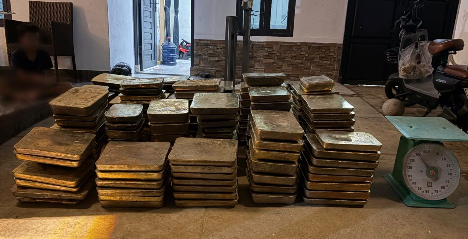 Tri Cakti dan Satgas Gabungan Gerebek Sebuah Rumah di Jerambah Gantung, 4 Ton Timah Balok Disita