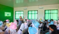 Bijak Berdigital: Siswa Baru SMAN 3 Toboali Diajak Jaga Jempol saat Bermedsos