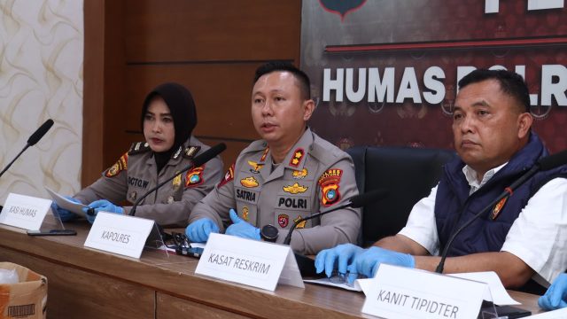 Modus Penyelundupan Timah di Belitung: Disamarkan dalam Dus 'Minyak Kita' yang Dicampur Ikan Asin
