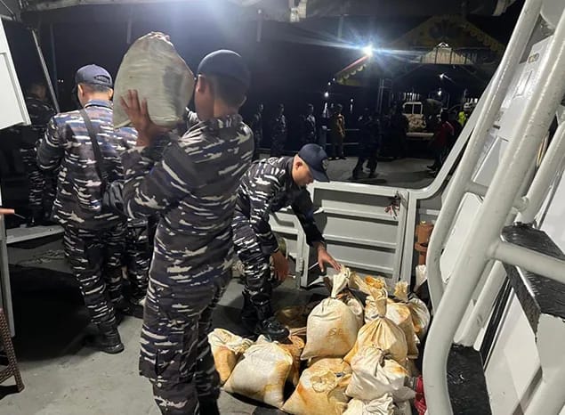 TNI AL Bongkar Praktik Tambang Ilegal di Perairan Pekajang Lingga: 1,6 Ton Timah Diamankan