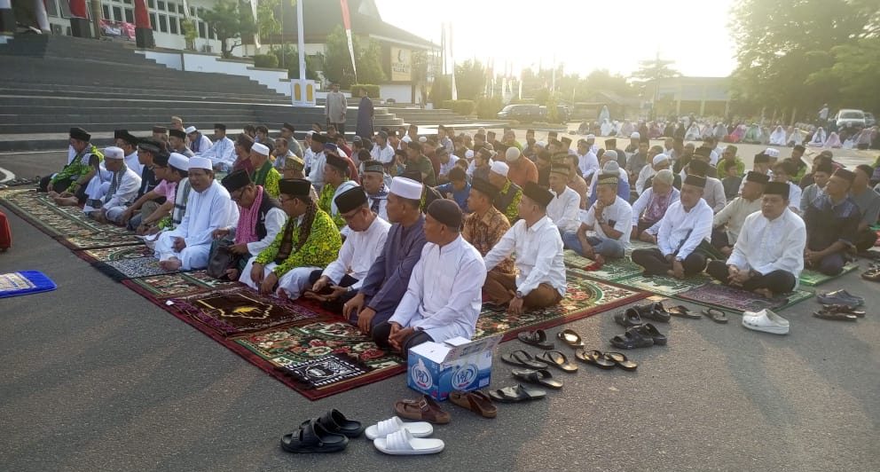 Ikhtiar Minta Hujan, Pemkot Pangkalpinang Bersama Warga Gelar Salat Istisqa Berjamaah
