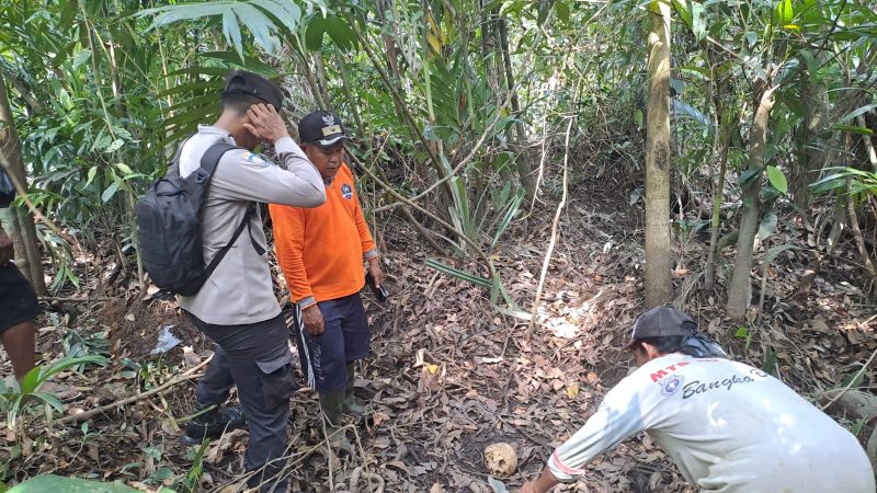 Geger, Warga Tumbak Petar Temukan Benda Diduga Tengkorak Manusia