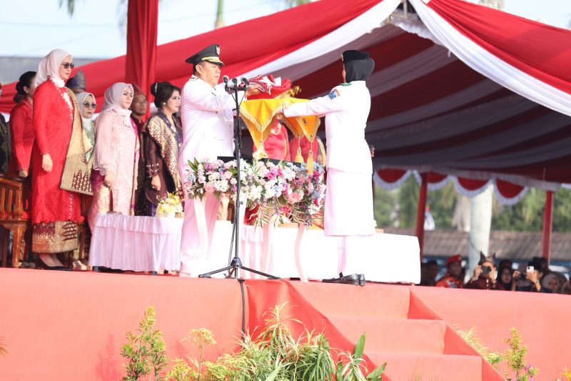 Jadi Inspektur Upacara HUT ke-81 RI, Begini Pesan Mendalam Gubernur Hidayat Arsani